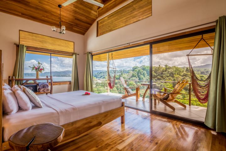 OCEAN FOREST ECOLODGE RETREAT CENTRE, COSTA RICA/DRAKE BAY: 250